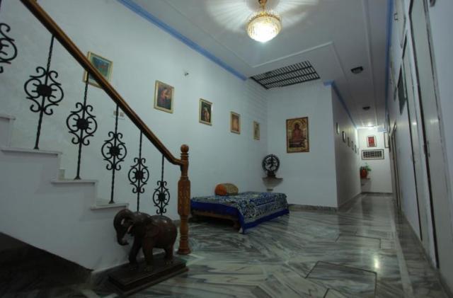 Hotel Surya Khadzsuráhó Kültér fotó